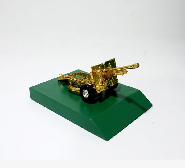 Army and defence gift model