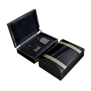 Black glossy wooden perfume boxes