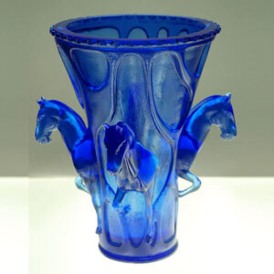 Horse crystal vase in Dubai